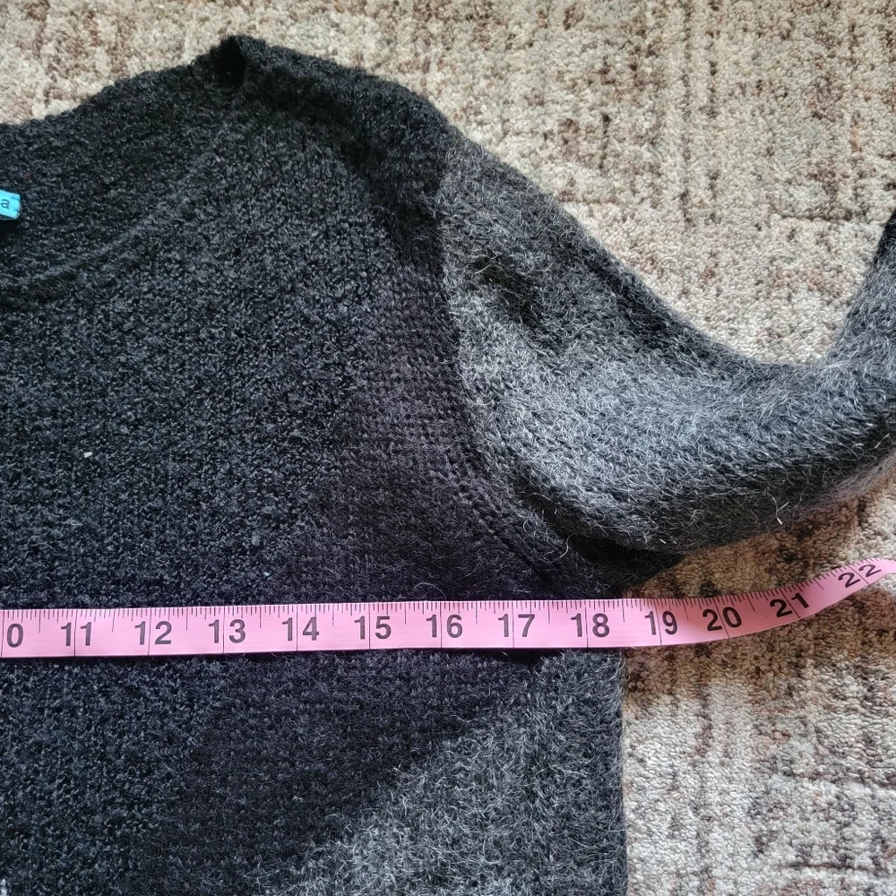 Alice +‎ Olivia Colorblock Pullover Sweater Size Small